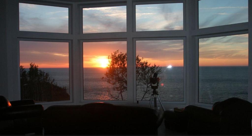 Cliffside Bed & Breakfast Culloden Extérieur photo